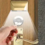 LED Intelligent Keyhole Light Lamp Door Lock Sensor Lamp - Battery Operated Auto