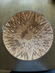Namibia Kavango Open Palm Basket Brown Cream 12.5” wide Fair Trade OMBA