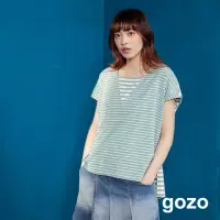 在飛比找momo購物網優惠-【gozo】粗細條紋拼接V領顯瘦T恤(兩色)