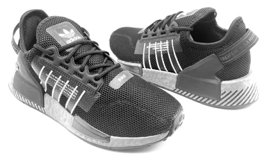 Adidas NMD R1 V2 J Boys Shoes Trainers UK Size 5 - 5.5 Black/ Grey/ White HQ6696