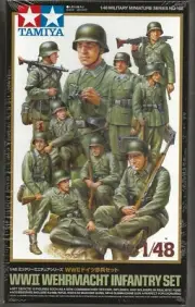 Tamiya WWII Wehrmacht Infantry at Rest, Figures in 1/48 32602 ST (103)