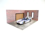 Die-cast model car display Brick auto garage 1:18 scale Diorama model kit 1/18