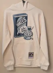 Mitchell & Ness NY Yankees Champions Breakfast Men’s Small Hoodie Cooperstown