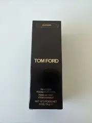 Tom Ford Traceless Foundation Stick - 03 FAWN