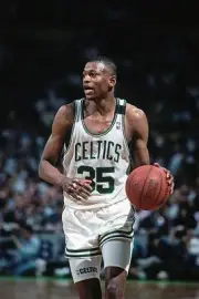Reggie Lewis Boston Celtics drives v Los Angeles Clippers played c- Old Photo