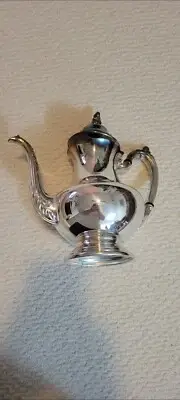 Oneida Pitcher
