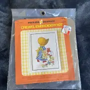 Vintage 1974 Pauline Denham Crewel Embroidery Kit 6071 Sunbonnet Girl 5”x7”