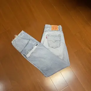 （Size 30/34版稍大) Levi’s 513 彈性修身淺色牛仔褲(3M32-3)