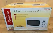 Sunbeam 0.7 cu ft. 700 Watt Digital Display Compact Countertop Microwave SGT1701