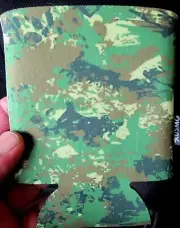 CAN/BOTTLE HOLDER KOOZIE! COOZIE CAMMO PRINT! CAMOFLAGE! CHECK IT OUT!