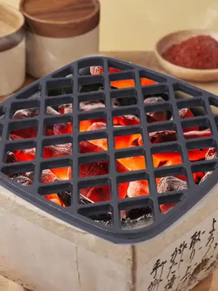 現貨 敬輝鑄鐵無塗層碳烤網燒烤烤肉圓形方形生鐵篦子燃氣灶明火卡式爐
