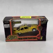 1995 CHEVROLET POLICE SERIES N.Y.C TAXI CAB ROAD CHAMPS YELLOW 1:43