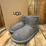 UGG CLASSIC MINI II BOOT GREY SUEDE SHEARLING YOUTH SIZE US 6 = WOMENS US 8