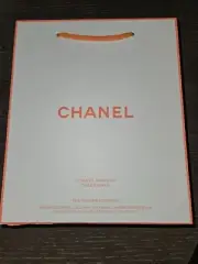 CHANEL Beaute Makeup Takeaways “The Natural Getaway” Take Away Makeup Set w Bag