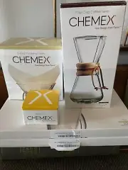 Chemex Pour-Over Glass Coffeemaker . Classic Series . 3-Cup with Glass Top +++