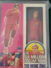 1976 Kenner Six Million Dollar Man Bionic Man with Engine AFA 75