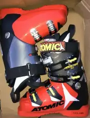 New Atomic Redster WC 90 ski boots, mondo 22.5 or 23.5 available