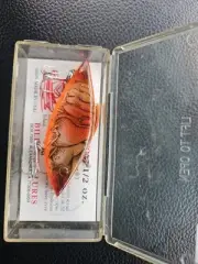 Lewis Rattle Trap Lipless Crankbait Fishing Lure. Crawfish 1/2 Oz.