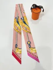 HERMES CAVALCADES ROSE POUDRE/JAUNE D'OR SILK TWILLY WRAP