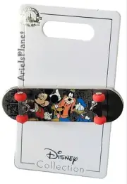 DISNEY Parks Mickey Mouse Goofy & Pluto Donald Duck on Skateboard Pin
