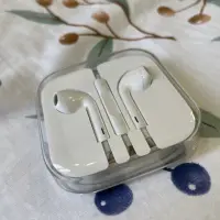 在飛比找蝦皮購物優惠-(正版原廠）iPhone原廠耳機 帶線控+麥克風 |直插直用