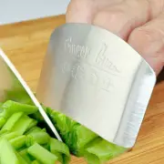 2pcSafe Fingers Protector Fruit Vegetable Cut Kitchen Hand Guard Stainless Steel