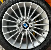 在飛比找Yahoo!奇摩拍賣優惠-BMW 原廠17吋鋁圈含胎 E36 E46 E90 E87 