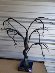 Master of Fright Willow Lighted Tree Light Halloween Decor Gemmy