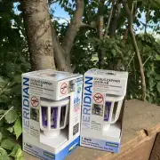 (2) Meridian 60W Equivalent UV Bug Zapper LED Light 3 Function Uses Only 7 Watt