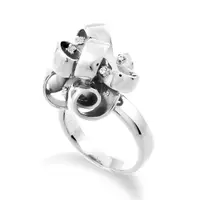 在飛比找ETMall東森購物網優惠-【Jewelrywood】純銀法式緞帶花結晶鑽戒指