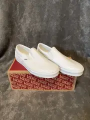 Vans Unisex Classic Slip-On Sneakers White Size 6M / 7.5W