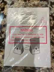 Harman/Kardon Speakers User's Guide Plastic sealed