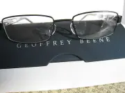 GEOFFREY BEENE EYEGLASS FRAMES Style ATTORNEY in BLACK 54-18-140 W/ Case