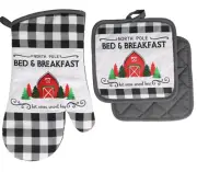 Christmas House "NORTH POLE BED & BREAKFAST" 2 set Potholders & Oven Mitt- Check