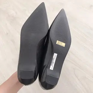 全新 Miss sofi皮革尖頭鞋