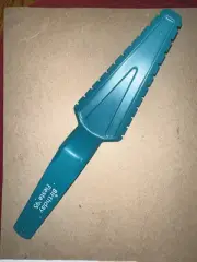 Vintage Tupperware Cake Pie Server Teal Serrated Edge Beveled for Lifting 1228-2
