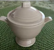 MIkasa Moderna Covered Sugar Bowl, Sand Japan Ceramic NWOT