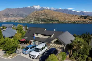 Remarkables House and Views Apartments