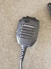 Genuine Motorola RM780 Remote Speaker Microphone R7 ION APX N70 N50 N30 MOTOTRBO