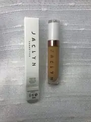 JACLYN COSMETICS Perfecting Concealer Shade MEDIUM TAN GOLDEN New in Box