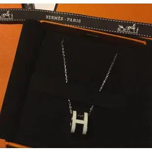 二手 Hermes 愛馬仕 經典橢圓 Pop H Logo 白色 銀鍊項鍊~現貨