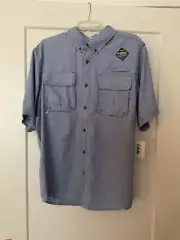 Cabelas-Men’s Size Large- Blue gingham vented shirt - NWT