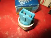 Peugeot 1264.23 NEW -OEM-Temperature Switch