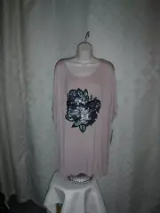 Size Plus Shorts Sleeve Tunic Top ,3X APT.9 Adobe Rose Floral front ,95% rayon
