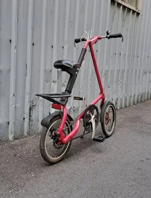 二手~三角形鋁合金單車 16吋代步車 便攜式快速折疊自行車 皮帶傳動小折車 (紅)
