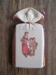 Vintage Yardley of London Lavender Compressed Blossoms Mini Bar Soap in Pouch