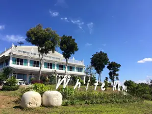 閣考白色之家度假村Khaokor Whitehome Resort