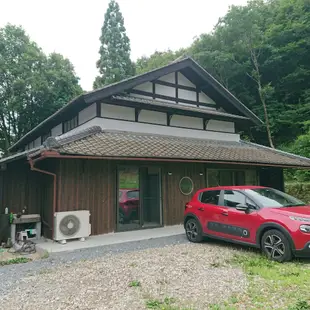 可以和寵物一起住的老民居出租An Old Folk House For Rent Where You Can Stay With