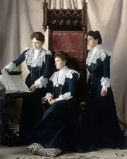 Alexandra Feodorovna (Alix of Hesse) & family 8X10 Photo House of Romanov #51