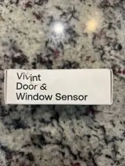 Vivint Smart Sensor VS-DW12-345 Smart Door and Window Sensor